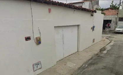 Casa em FORTALEZA - CE
