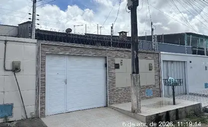 Casa em FORTALEZA - CE