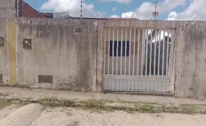 Casa em NOSSA SENHORA DO SOCORRO - SE