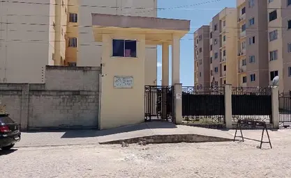 Apartamento em FORTALEZA - CE