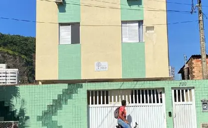 Apartamento em SAO VICENTE - SP