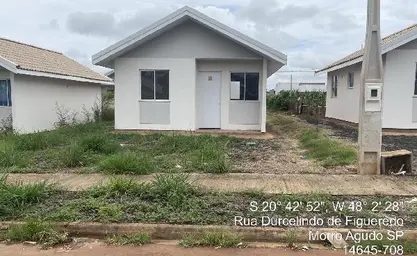 Casa em MORRO AGUDO - SP
