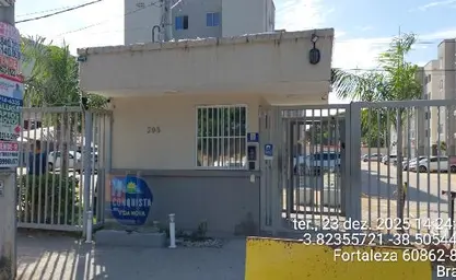 Apartamento em FORTALEZA - CE